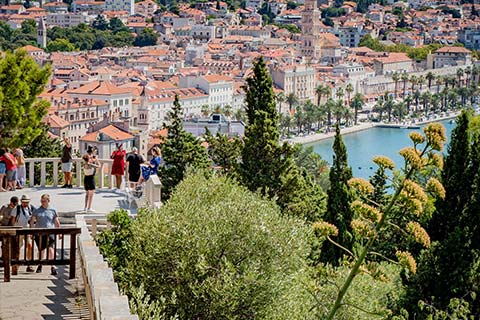 Panoramic Split– WALKING TOUR AND PANORAMIC DRIVE by That's it